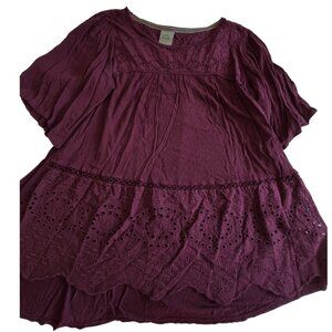 Knox Rose dark red eyelet top XXL